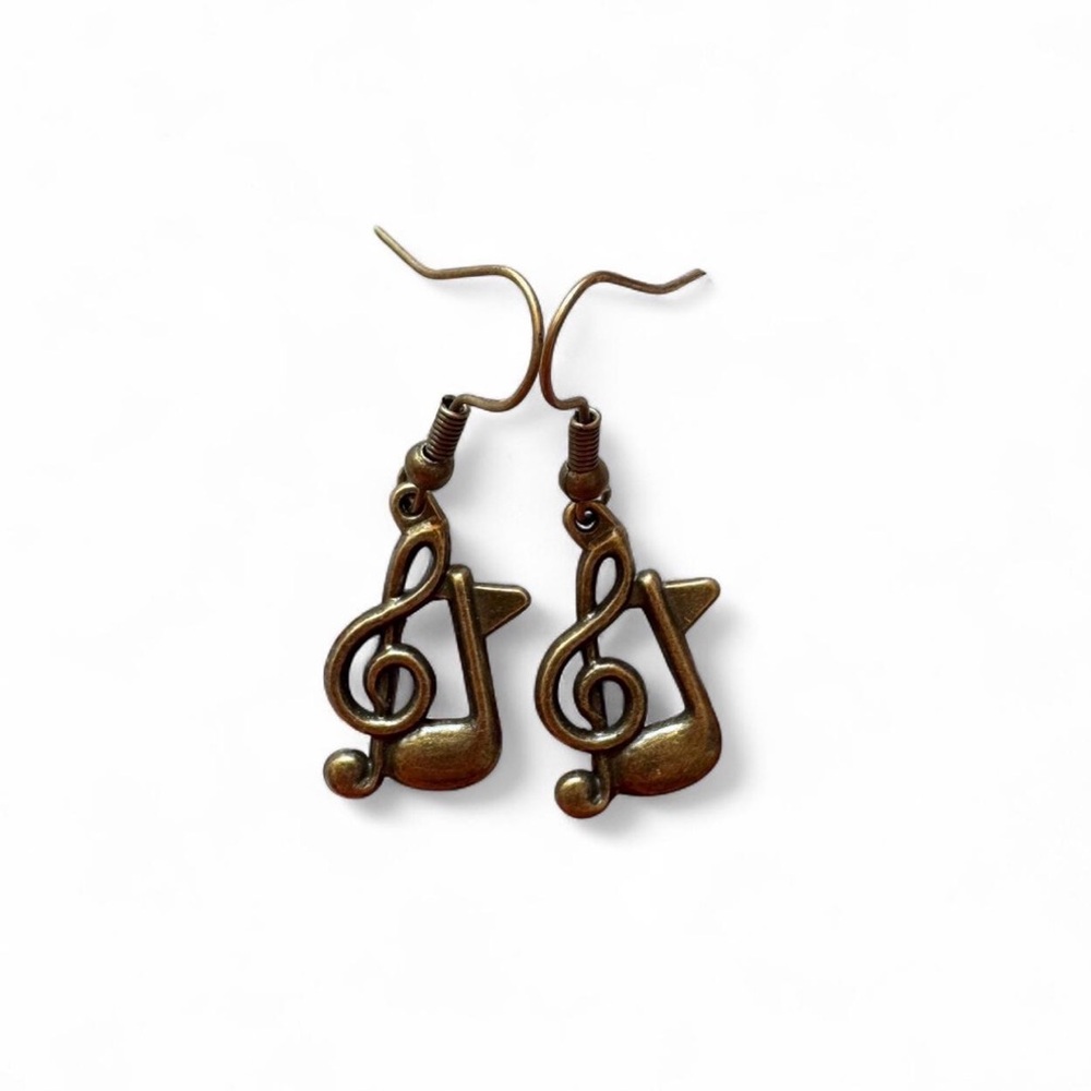 🎻 New Handmade Antique Bronze Treble Clef Earrings
